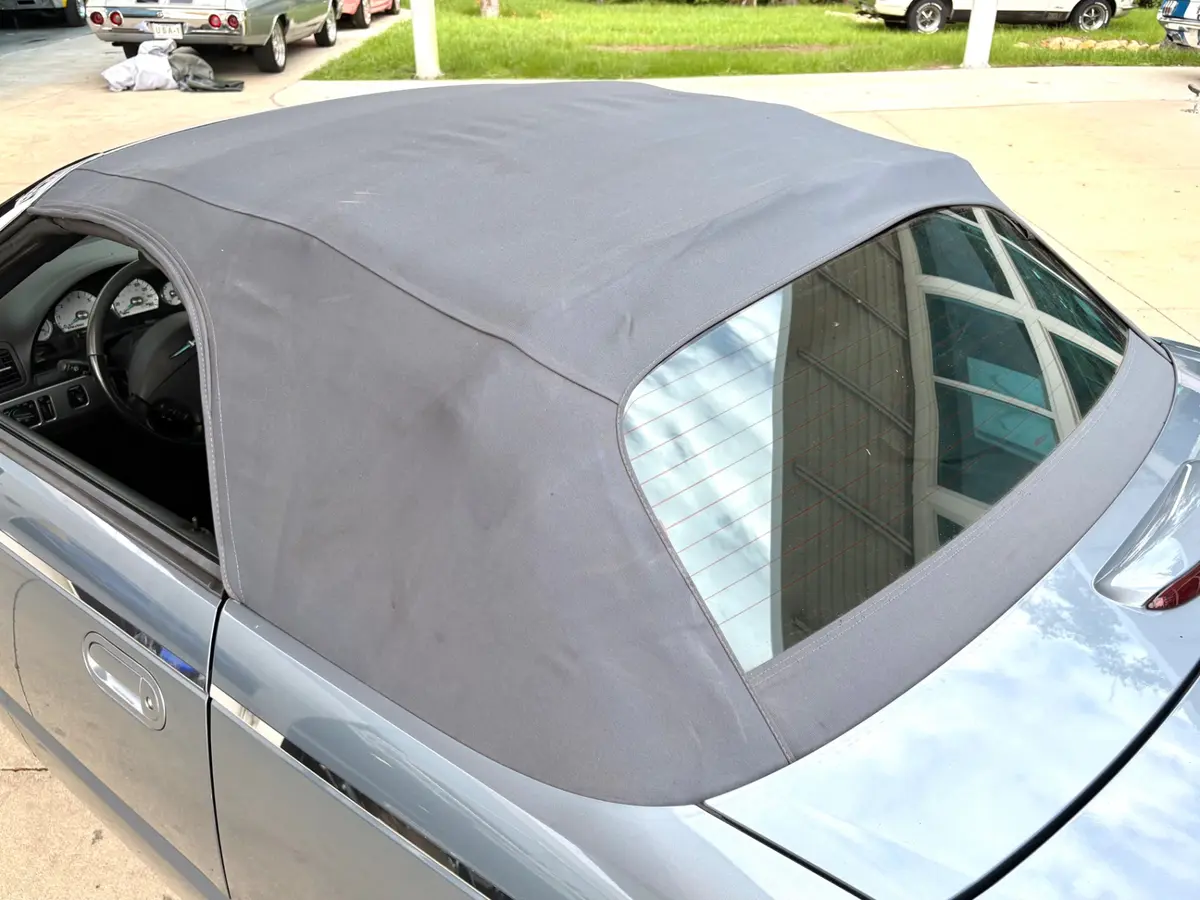Vehicle photo 25