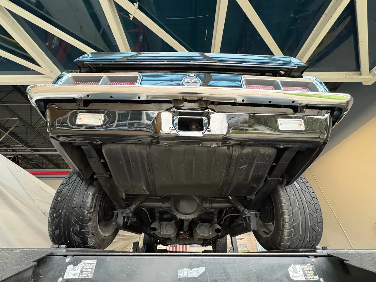 Vehicle photo 41
