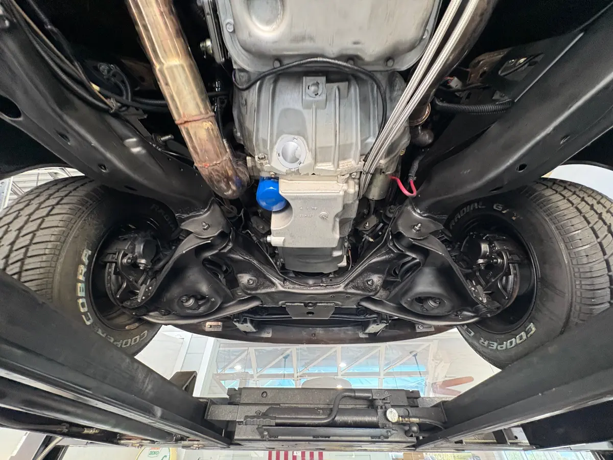 Vehicle photo 47