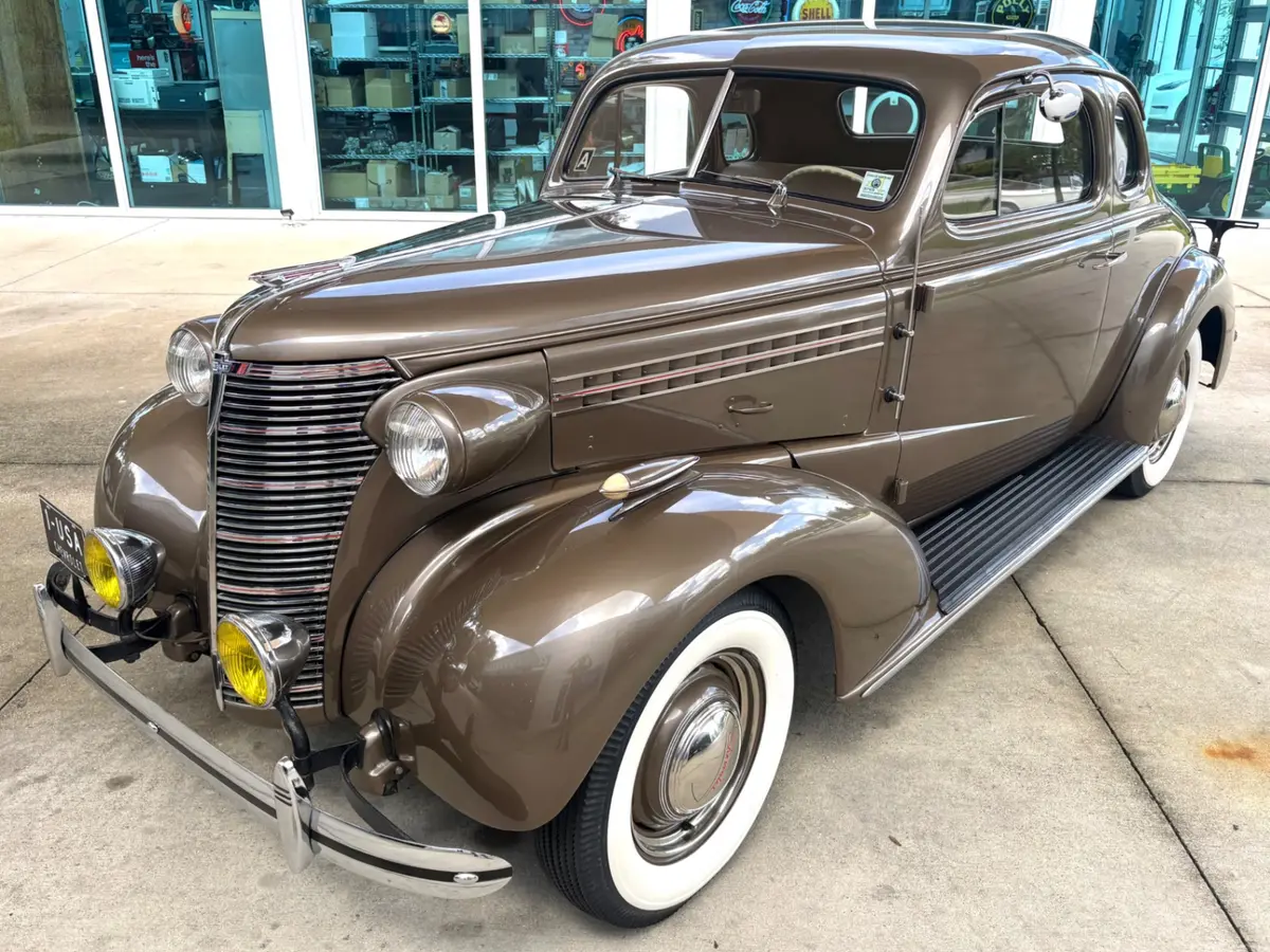 Vehicle photo 20