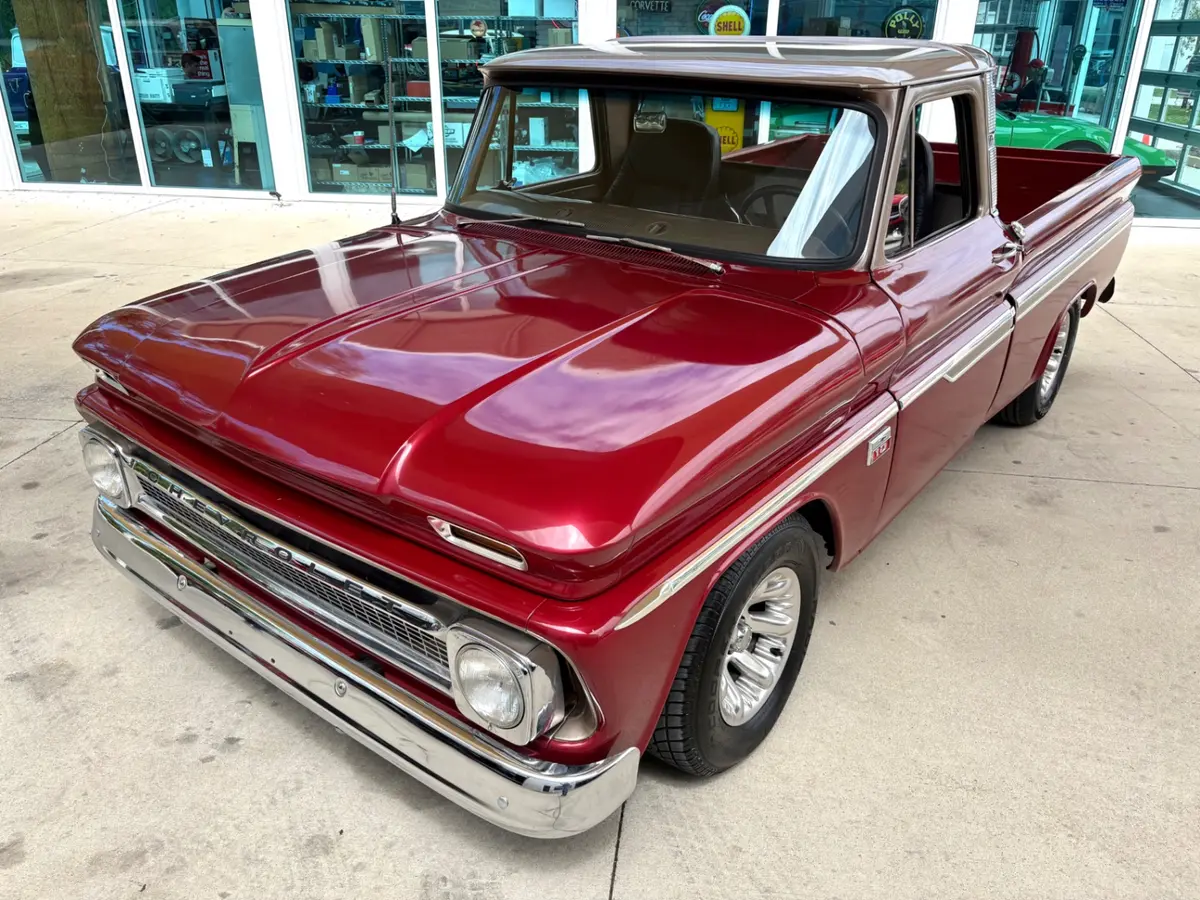Vehicle photo 20