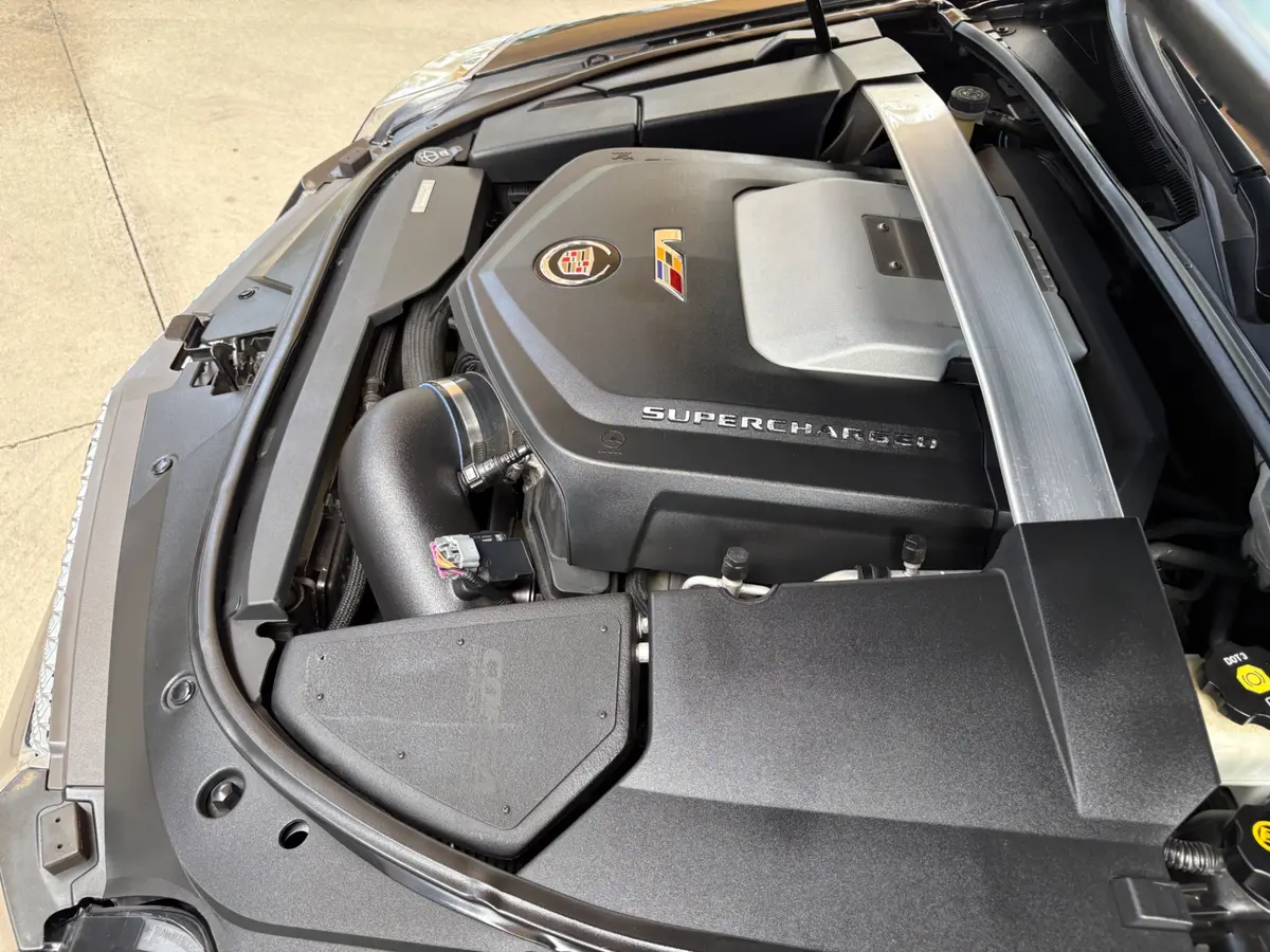 Vehicle photo 29