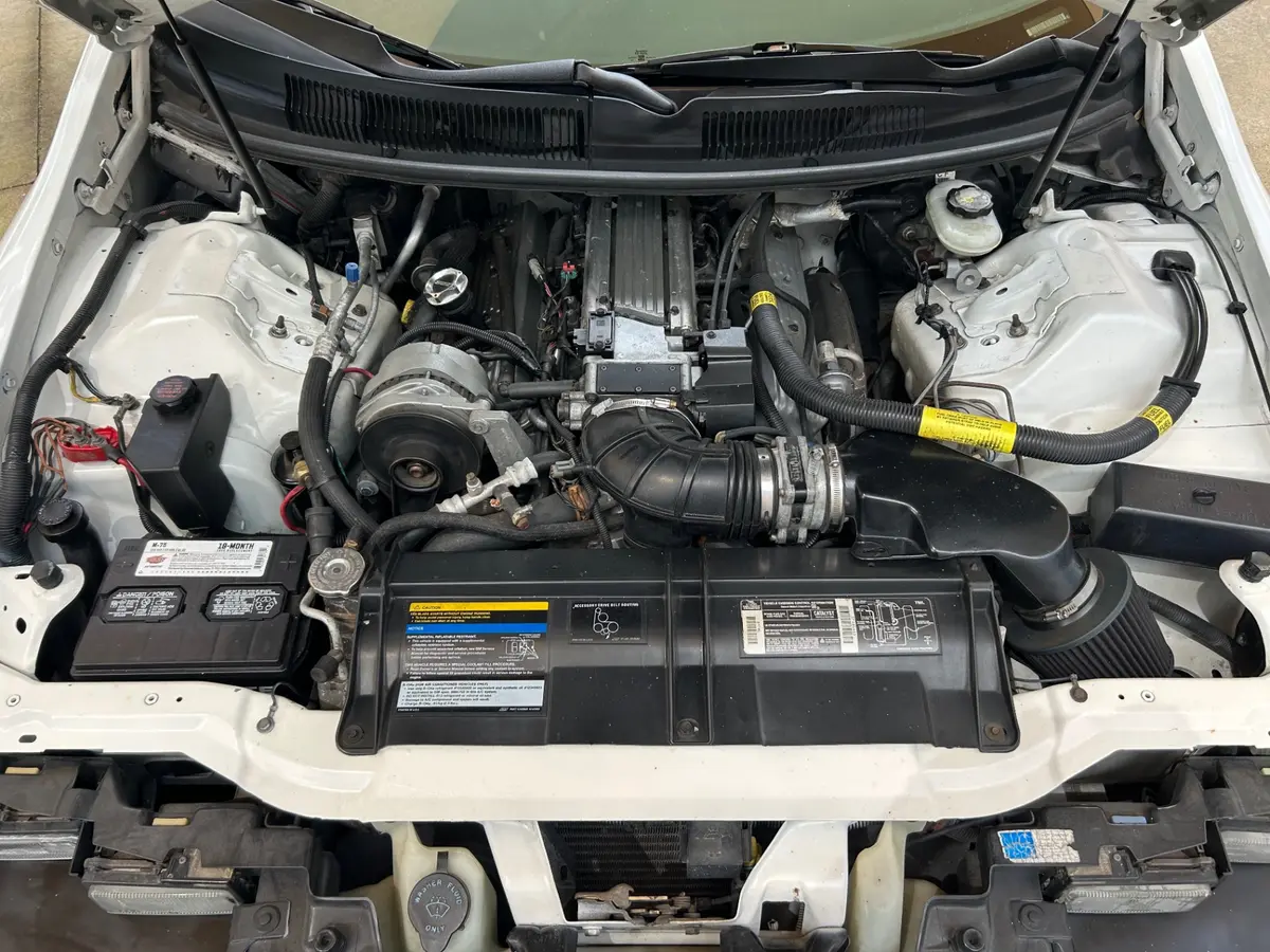 Vehicle photo 18
