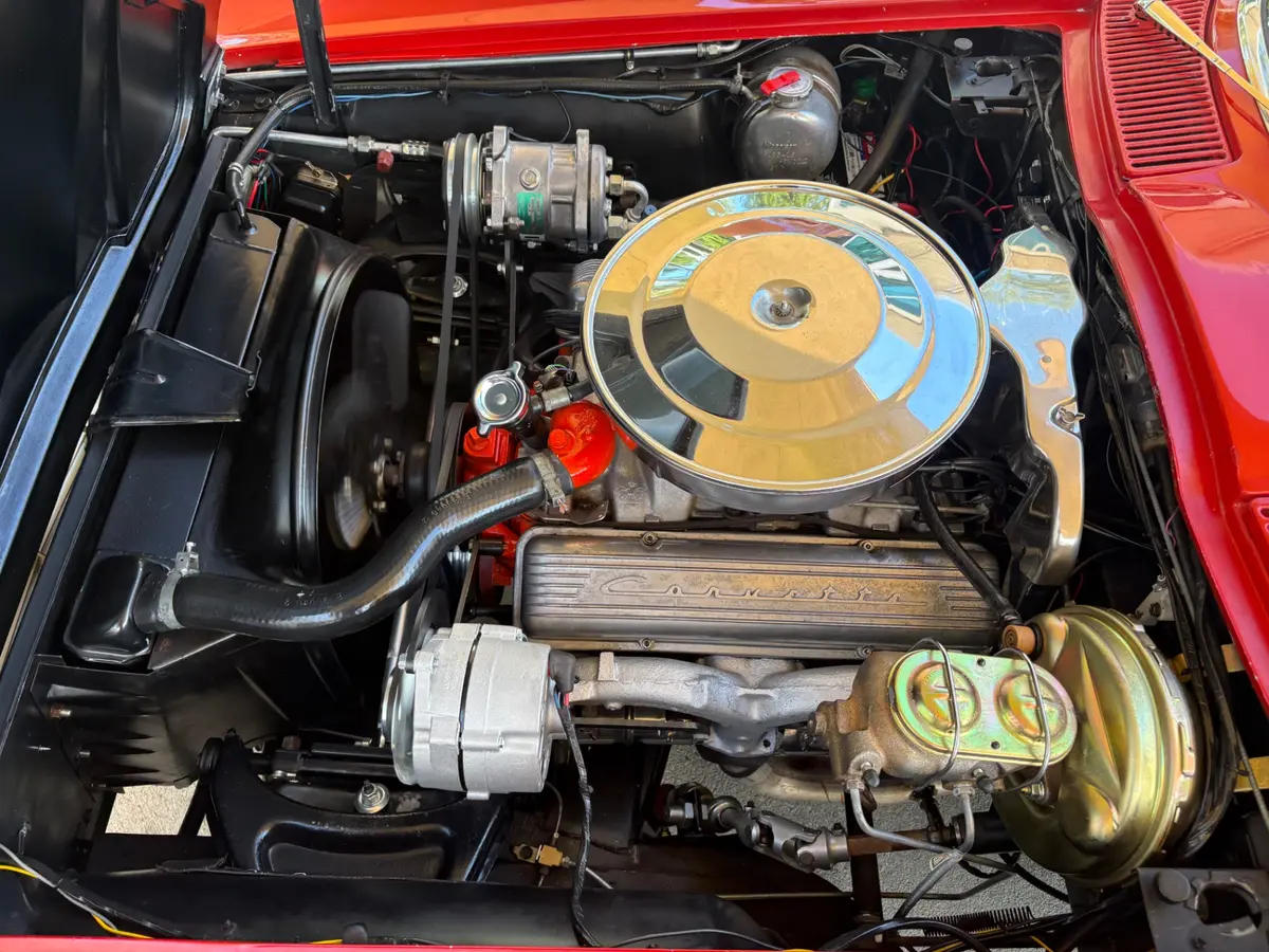 Vehicle photo 29