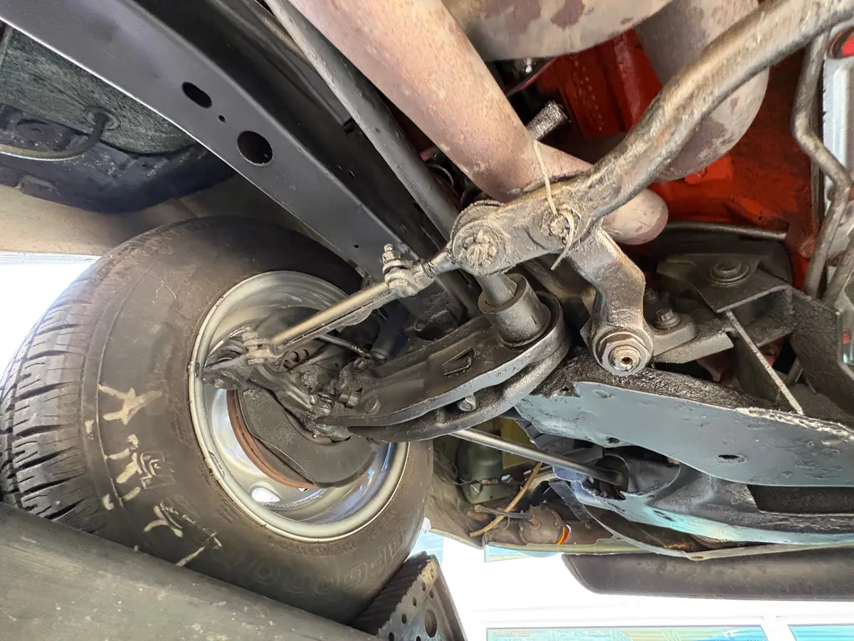 Vehicle photo 49