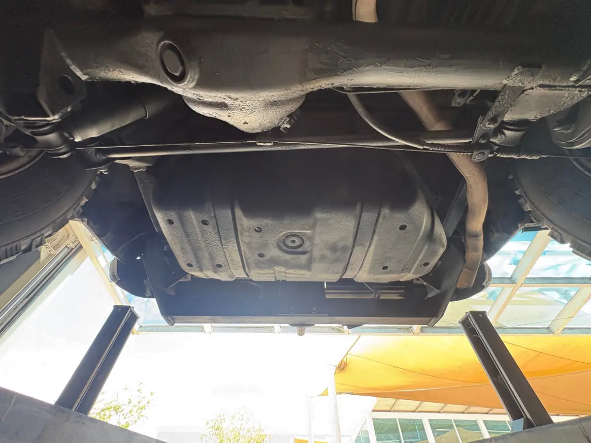 Vehicle photo 57