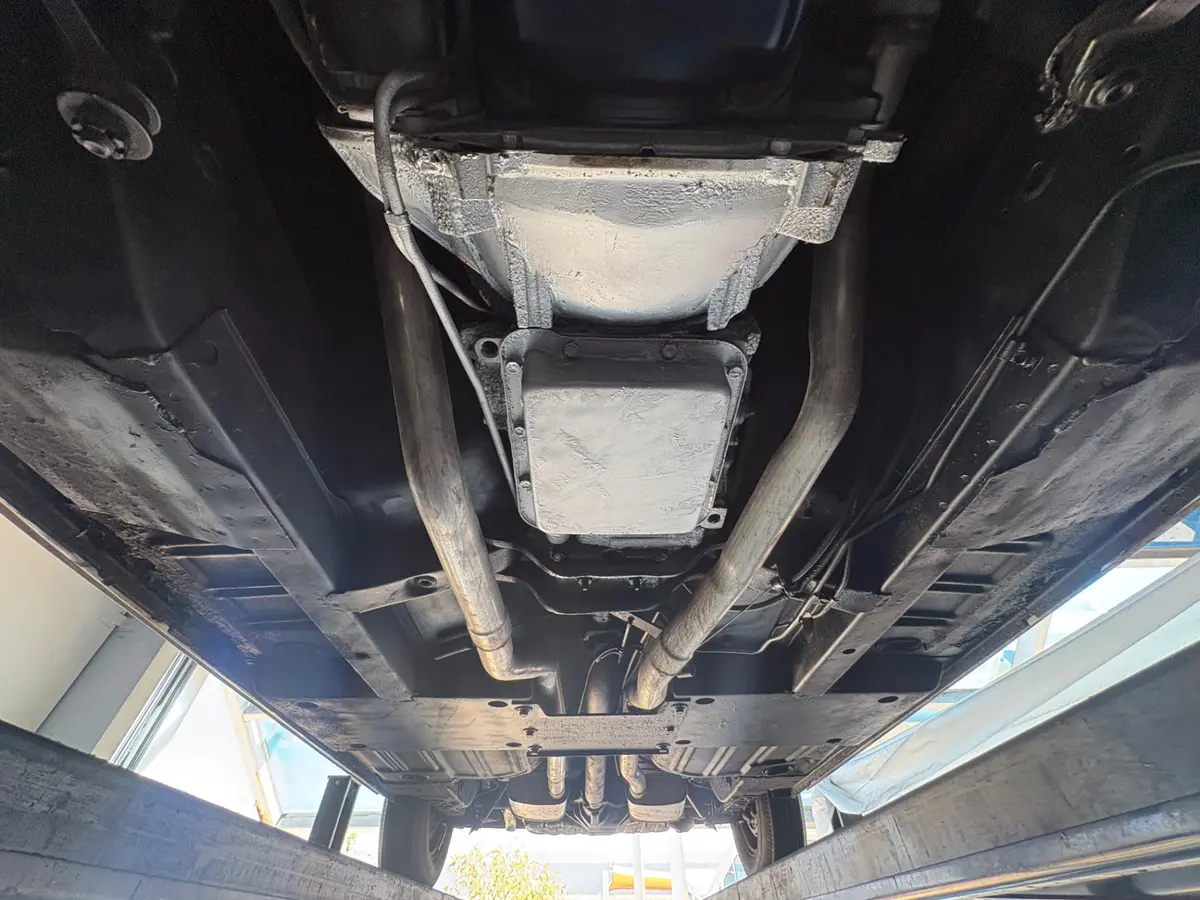 Vehicle photo 62