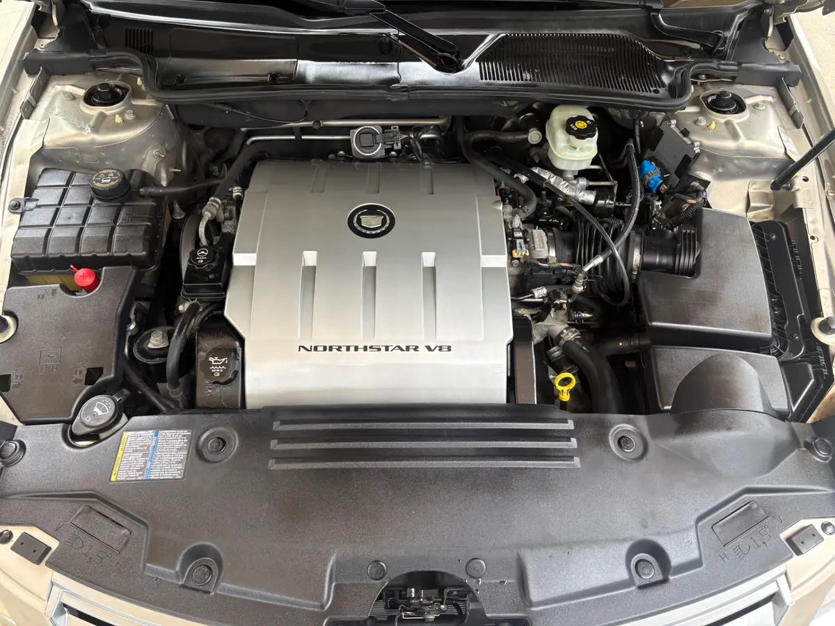 Vehicle photo 26