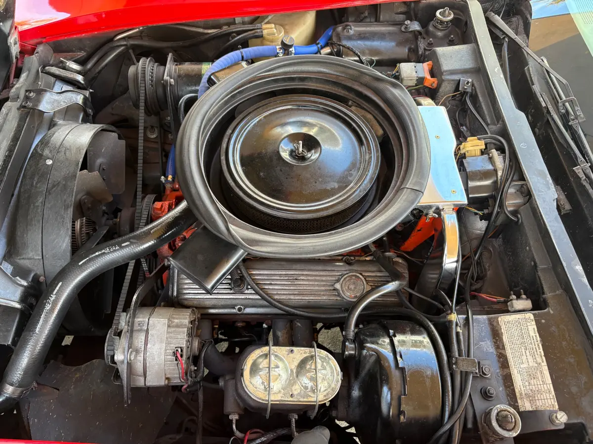 Vehicle photo 35