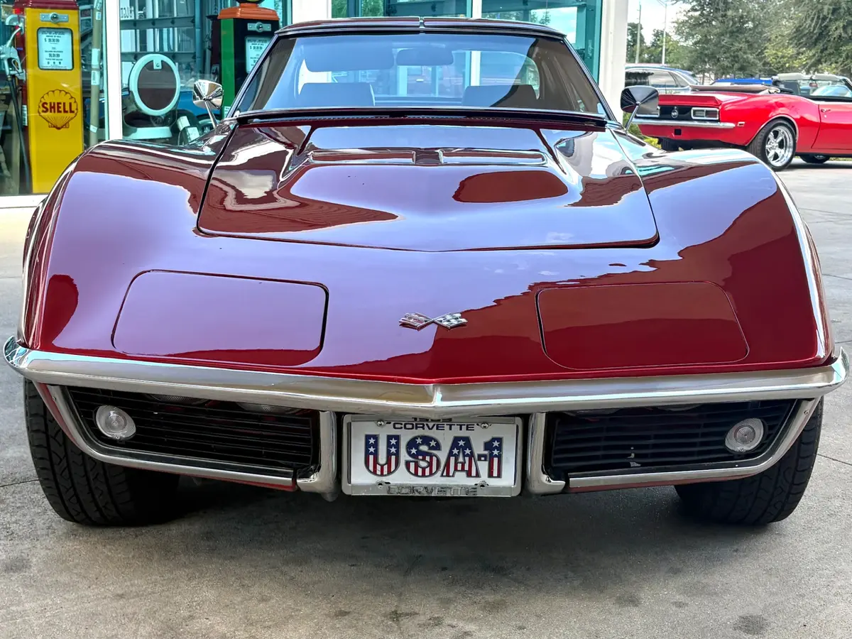 Vehicle photo 2