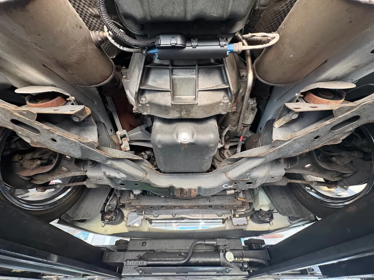 Vehicle photo 51
