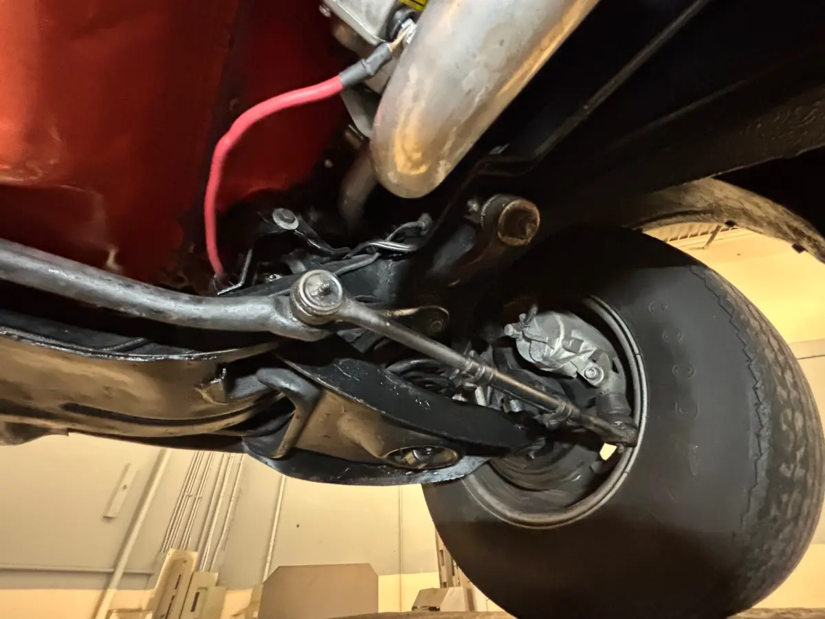 Vehicle photo 42