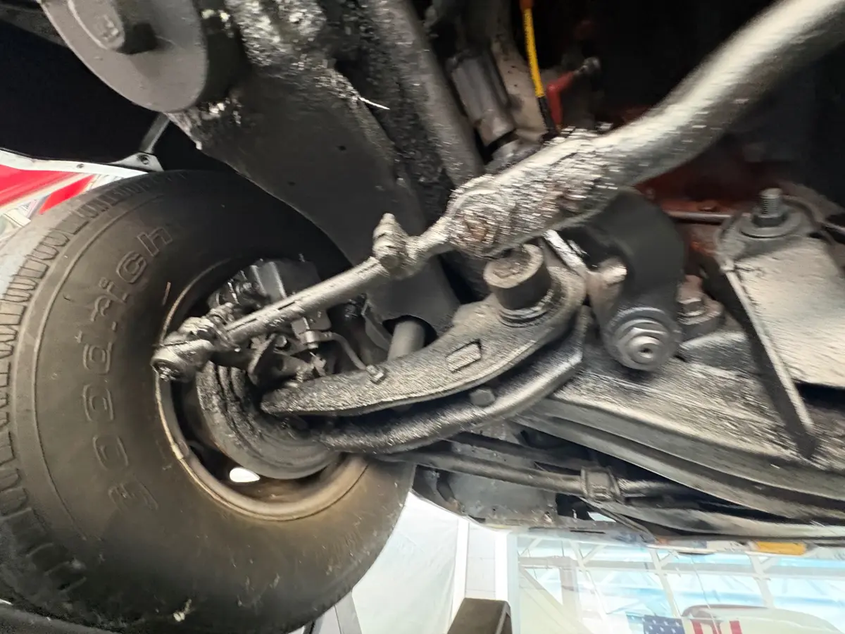 Vehicle photo 51