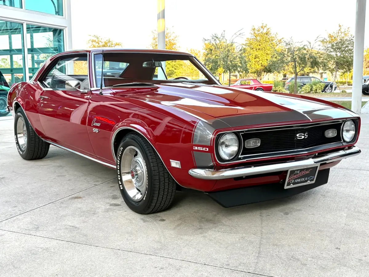 Vehicle photo 4