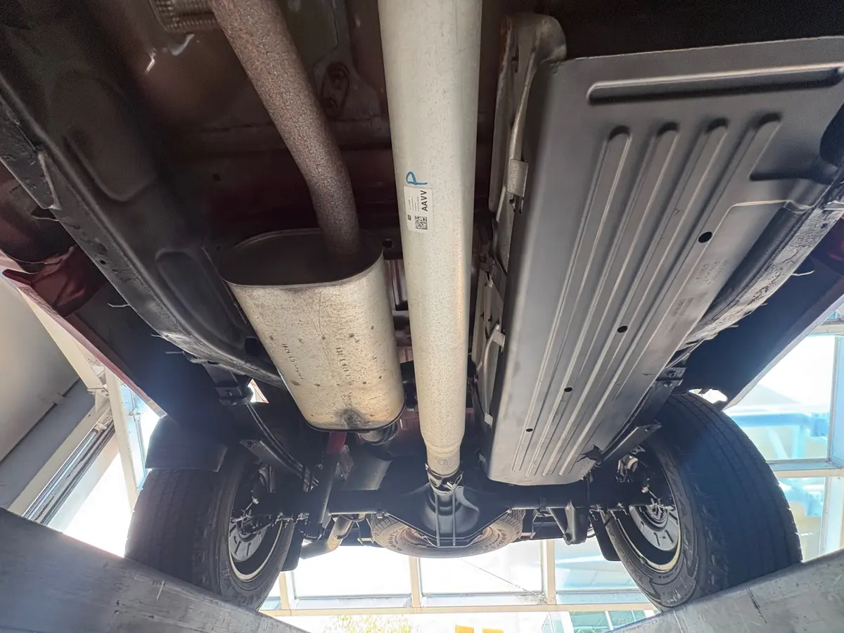 Vehicle photo 61