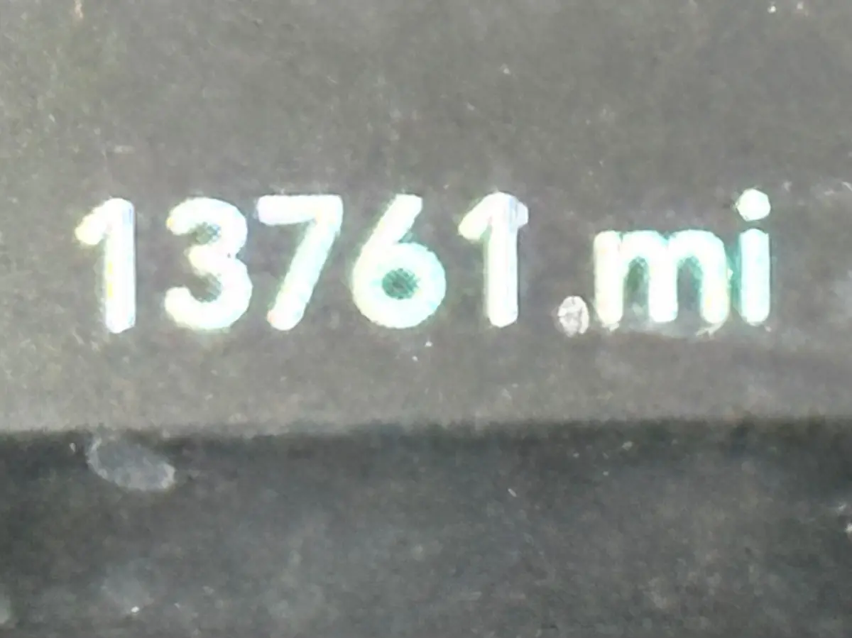 Vehicle photo 24