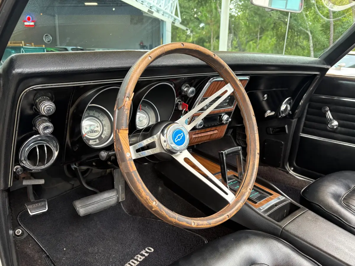 Vehicle photo 39