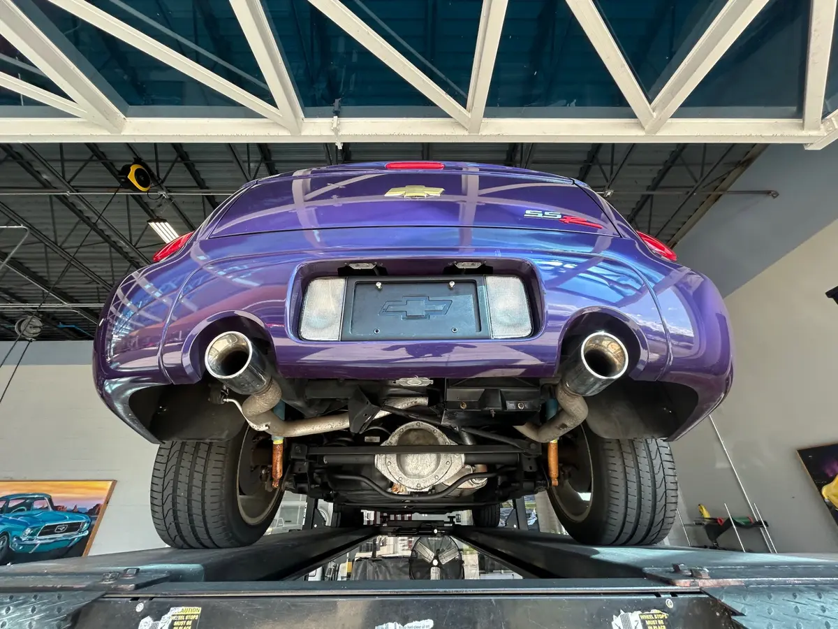Vehicle photo 37