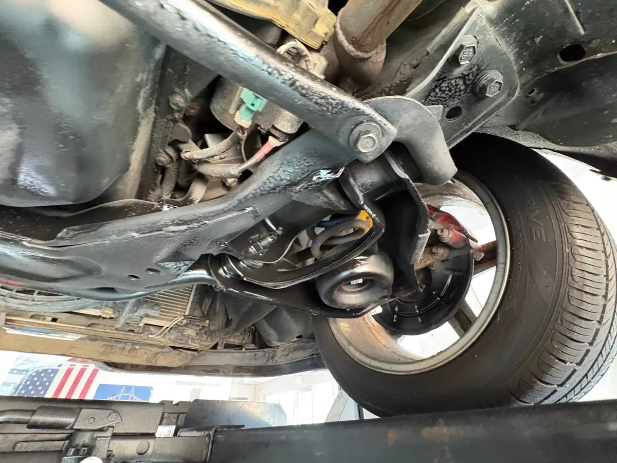 Vehicle photo 49