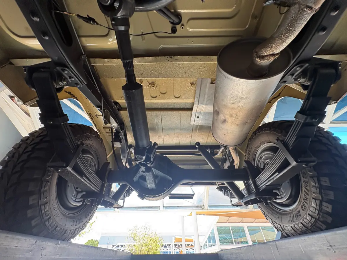 Vehicle photo 55