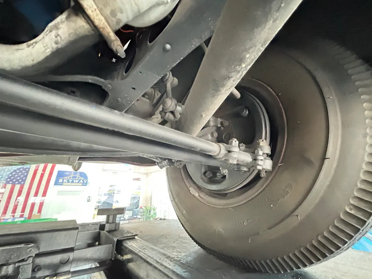 Vehicle photo 53