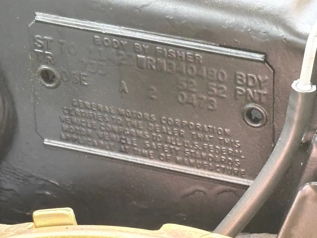 Vehicle photo 28
