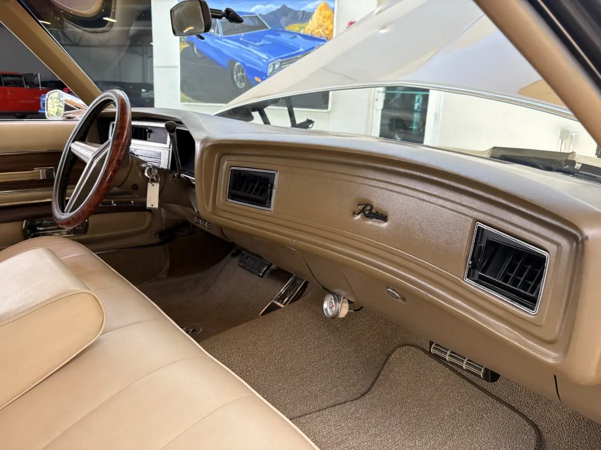 Vehicle photo 39