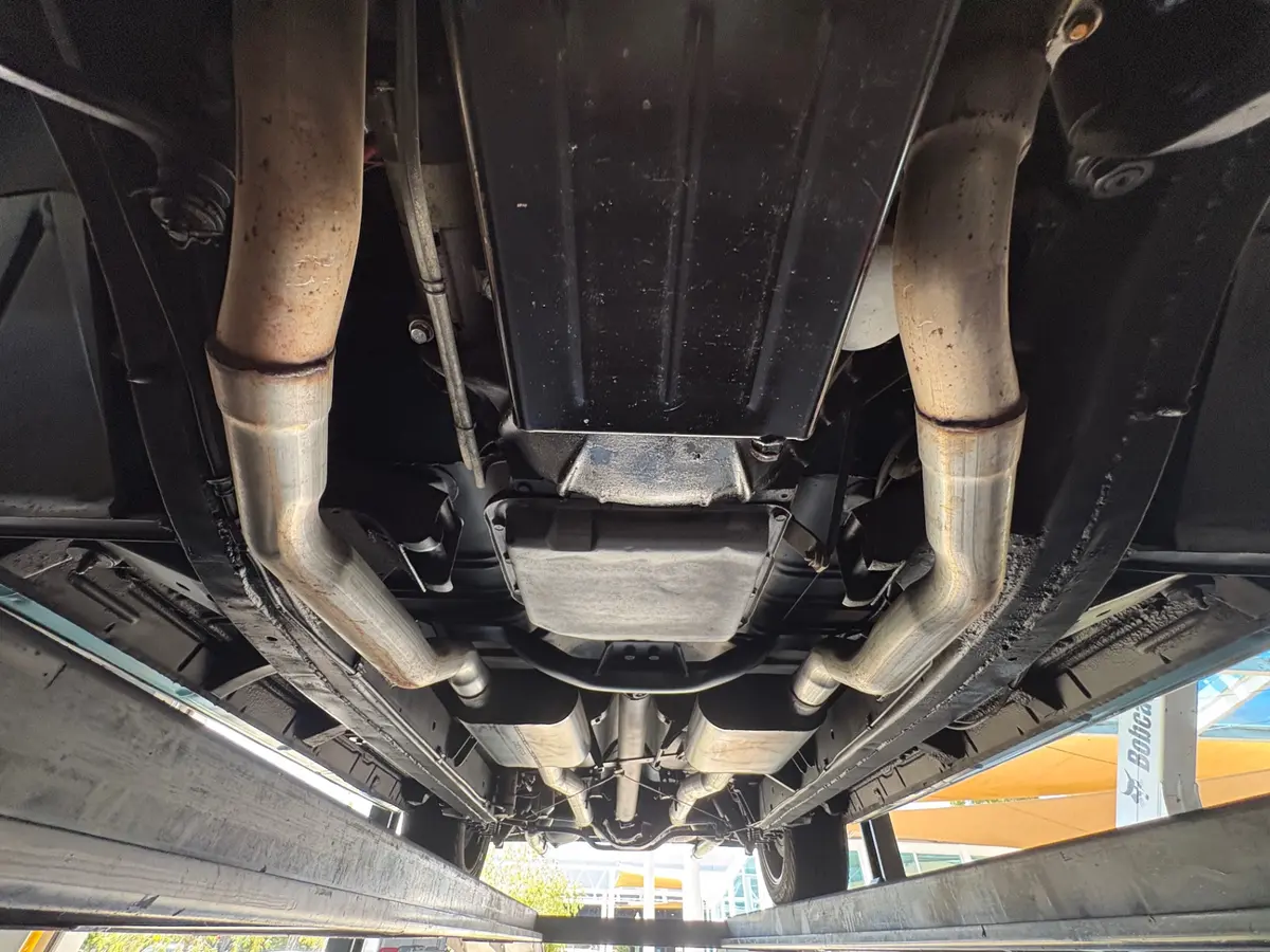 Vehicle photo 53