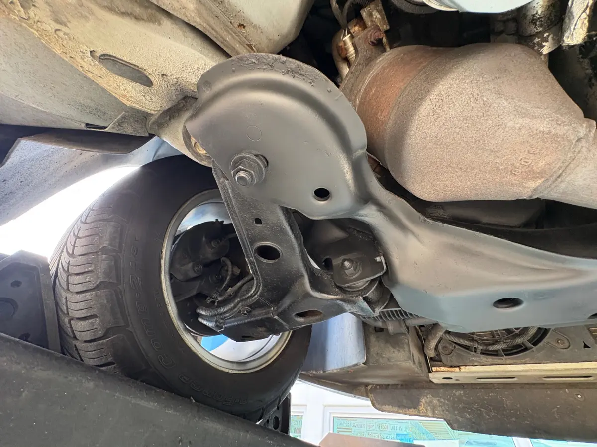 Vehicle photo 53