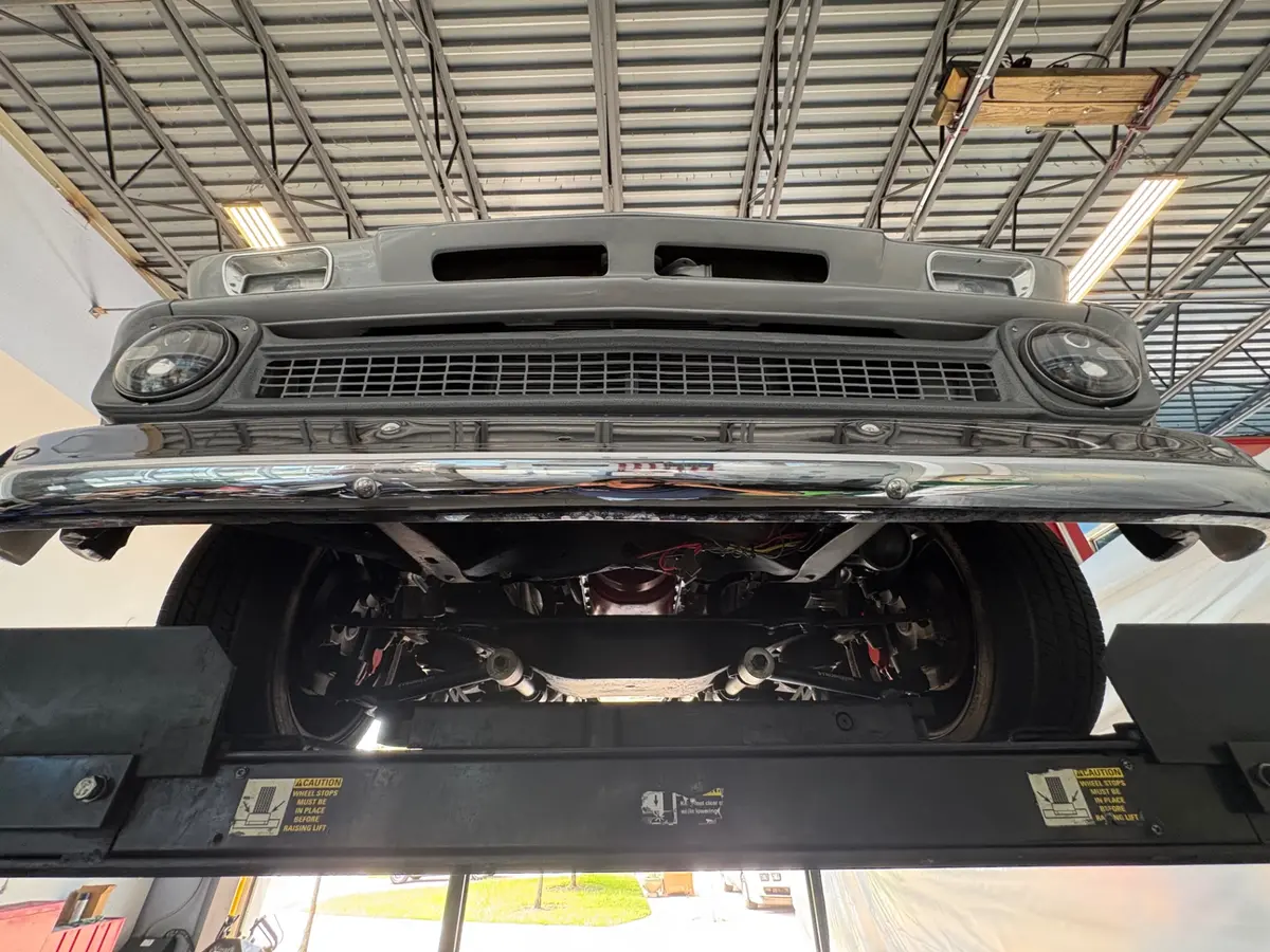 Vehicle photo 49