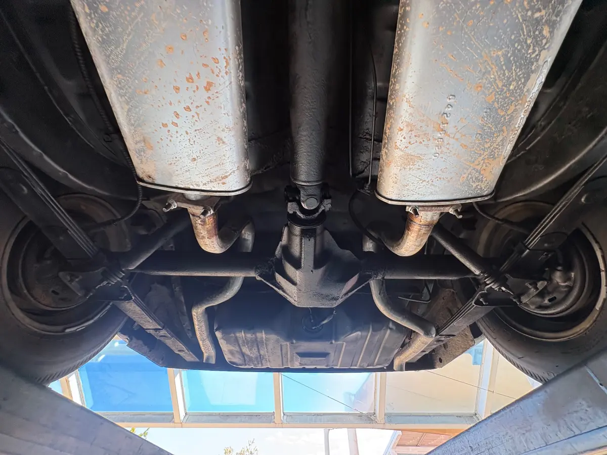 Vehicle photo 65