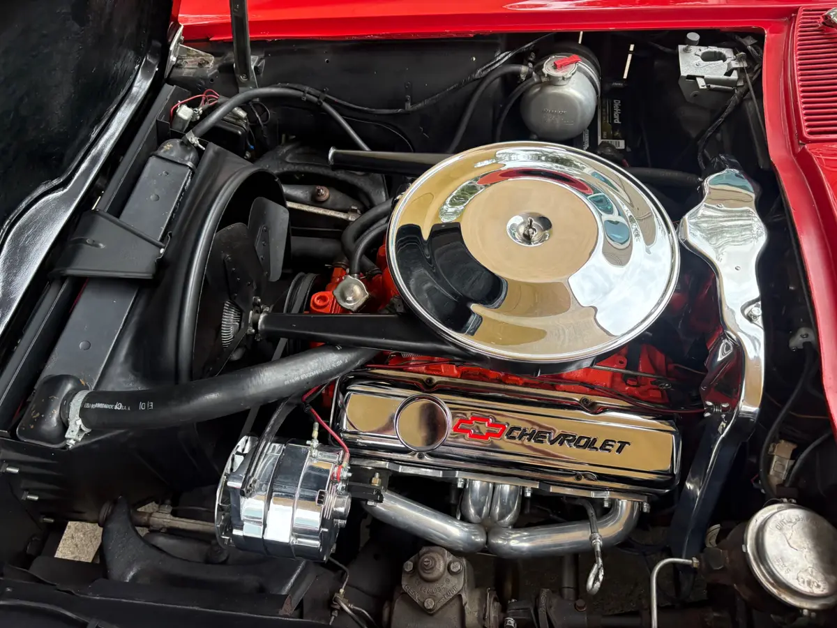 Vehicle photo 41