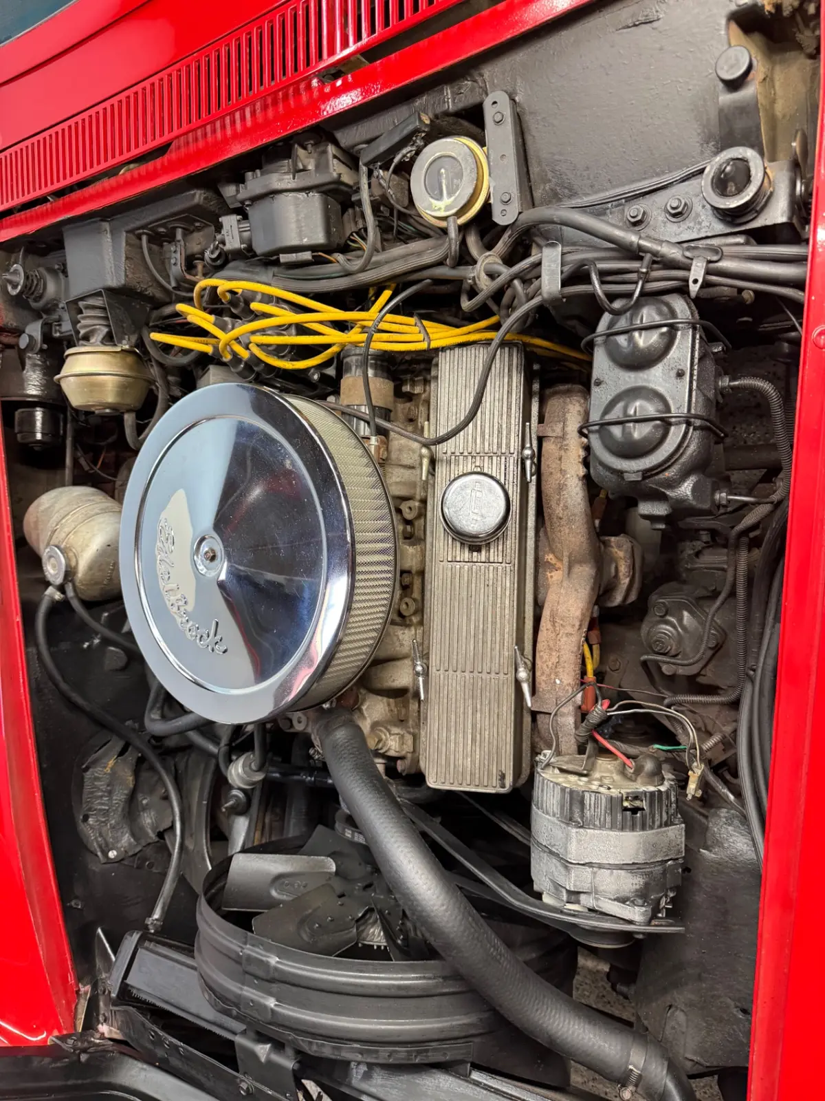 Vehicle photo 37