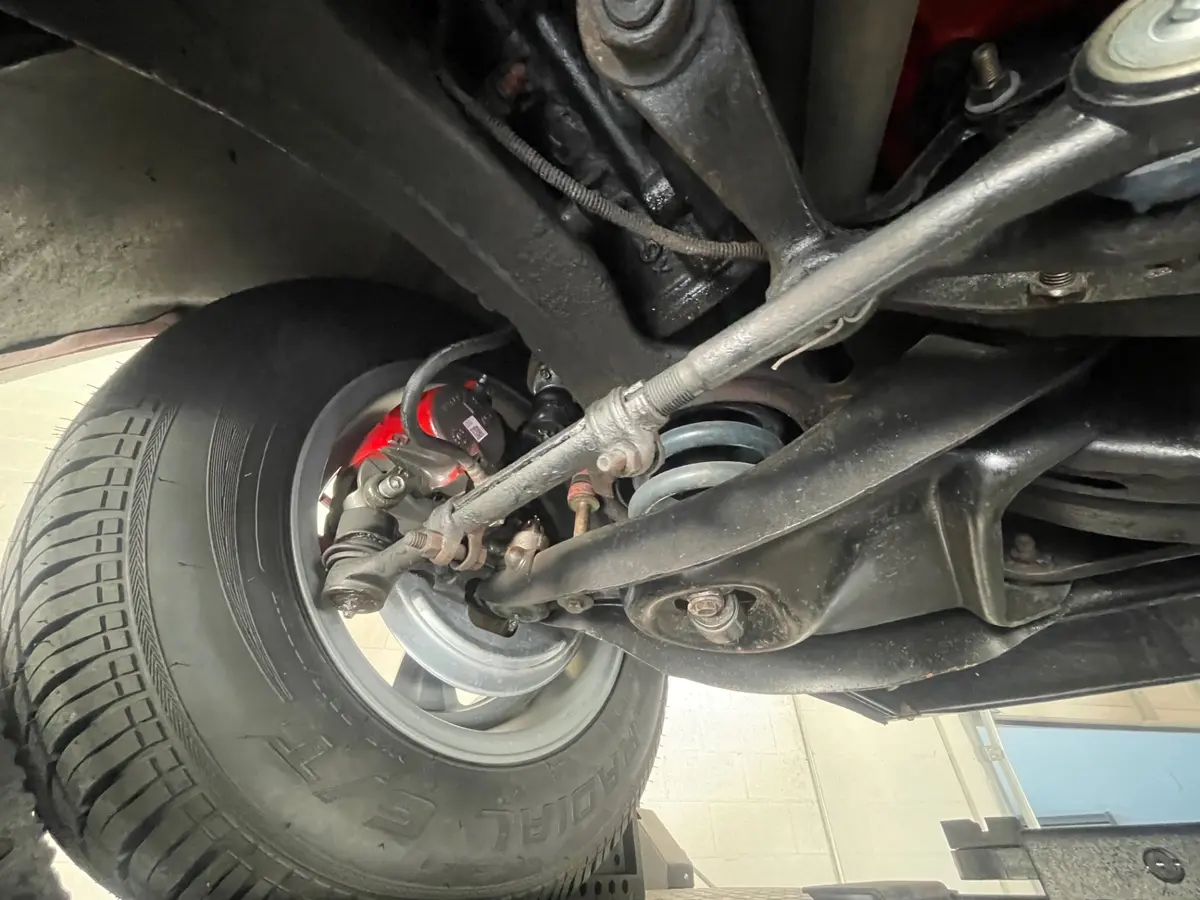 Vehicle photo 47