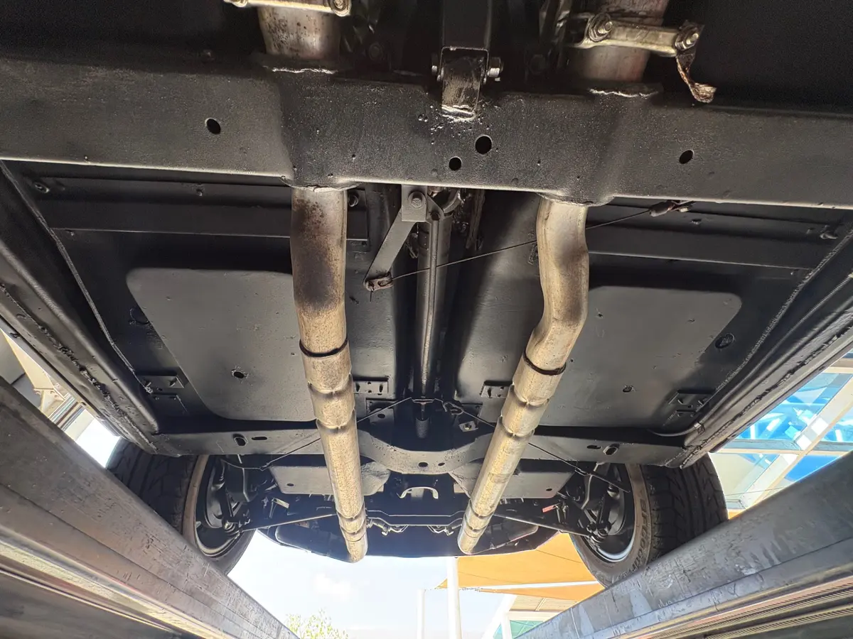 Vehicle photo 55