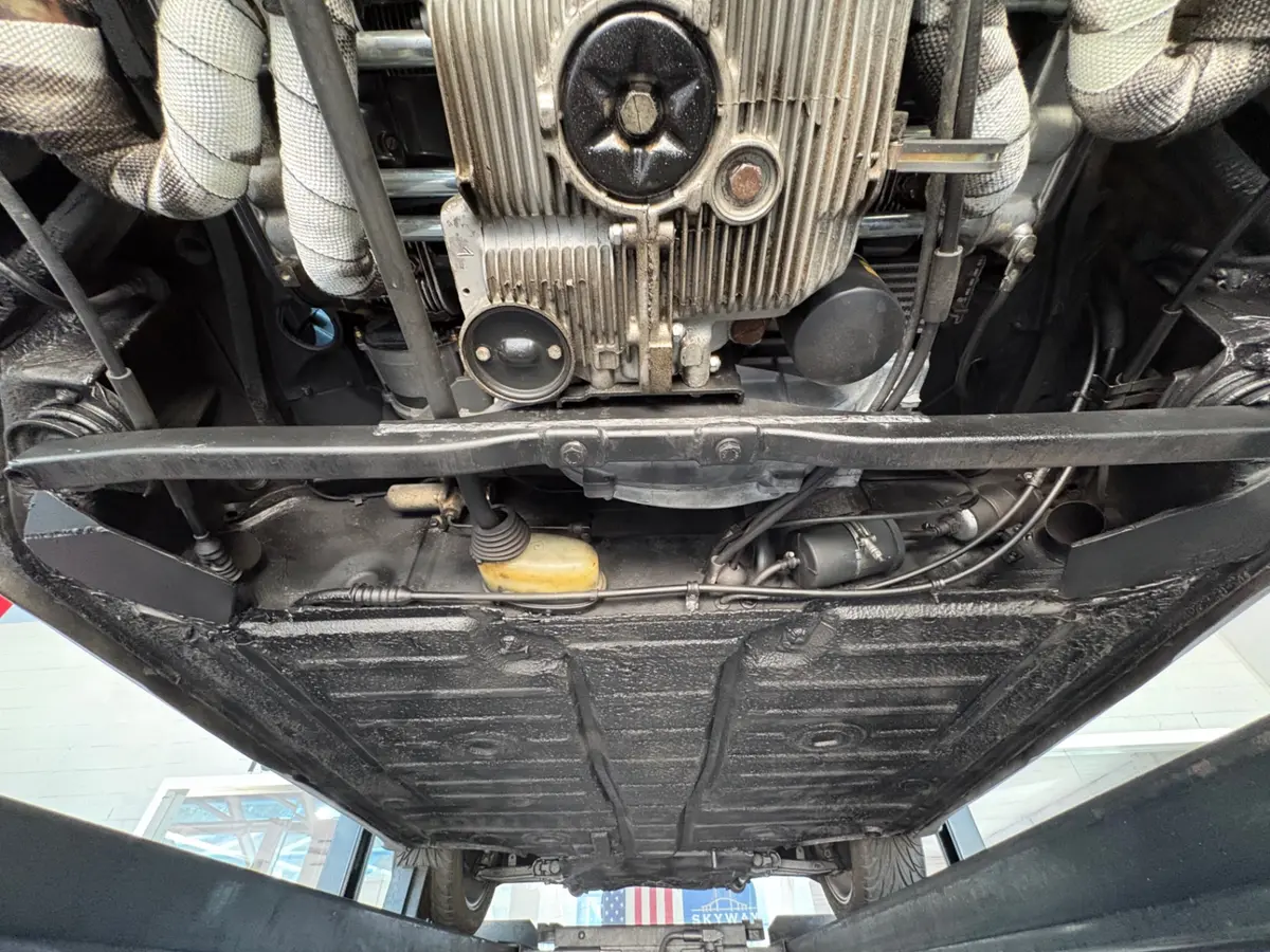 Vehicle photo 39