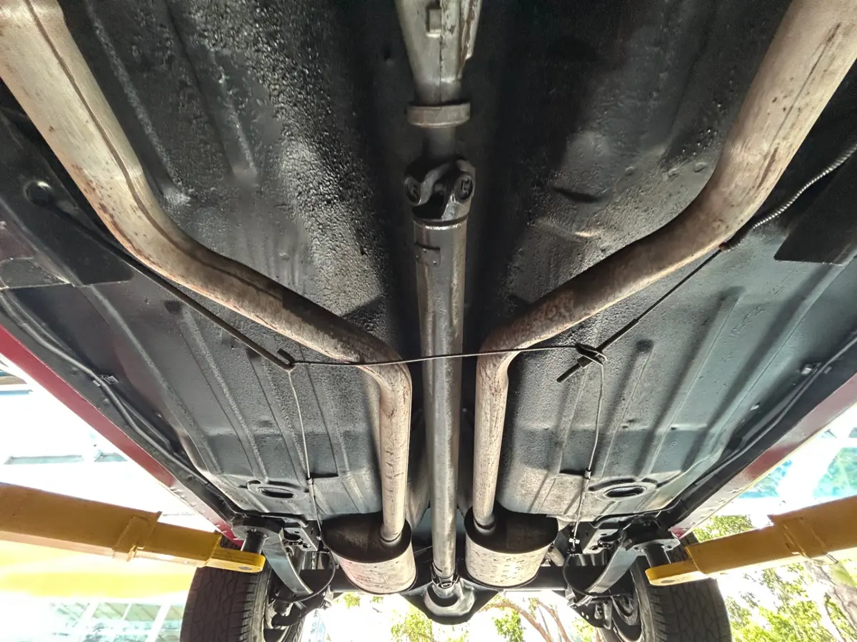 Vehicle photo 55