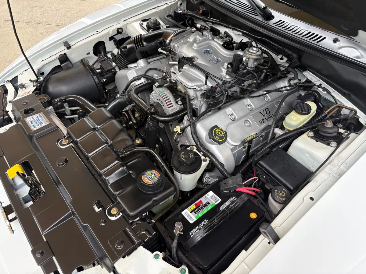 Vehicle photo 36