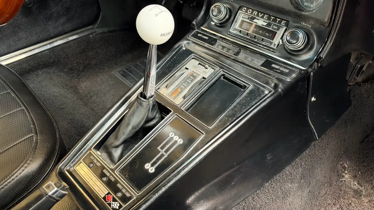 Vehicle photo 41