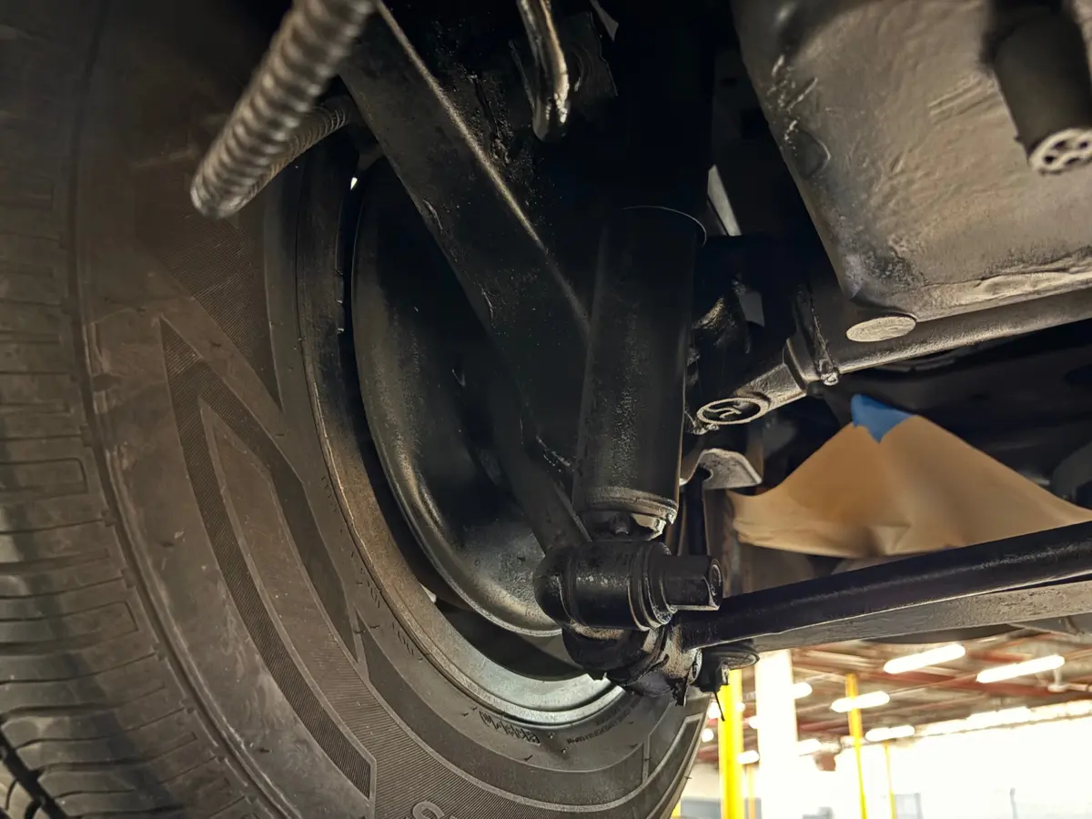 Vehicle photo 39