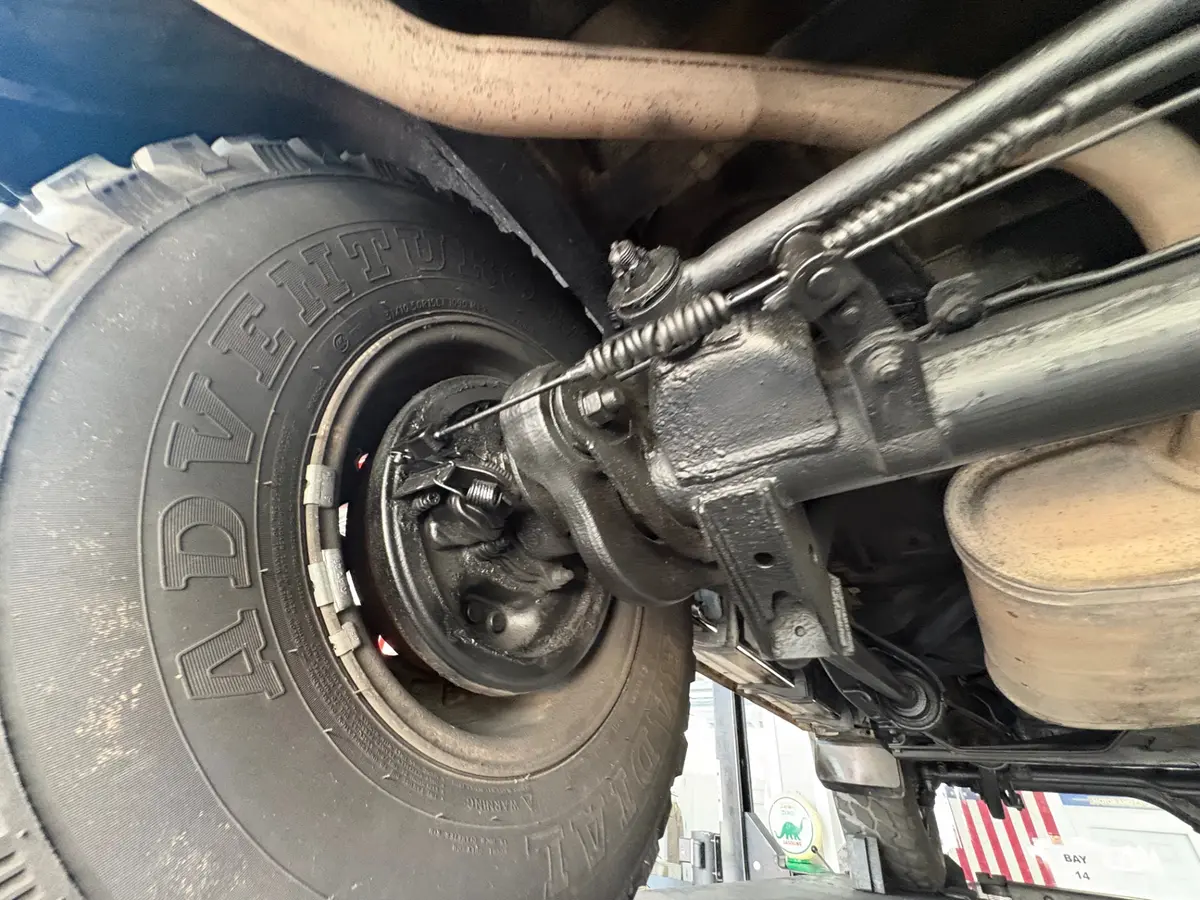 Vehicle photo 45