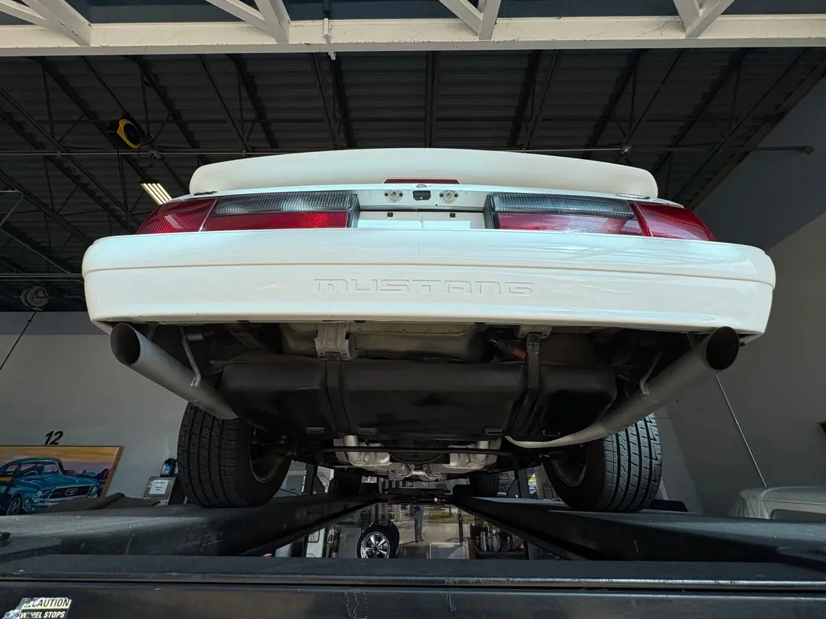Vehicle photo 45