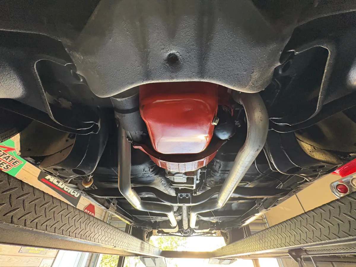 Vehicle photo 118