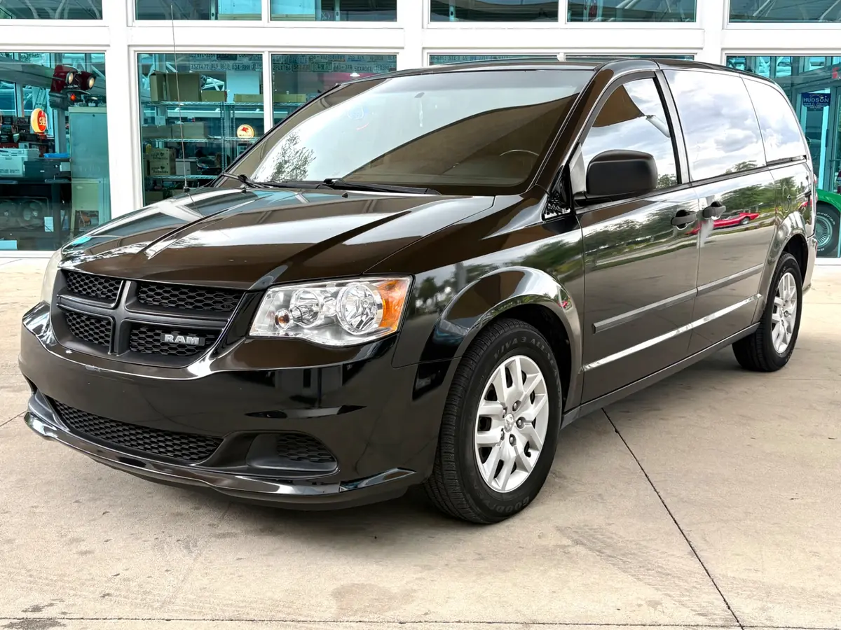 Vehicle photo 1