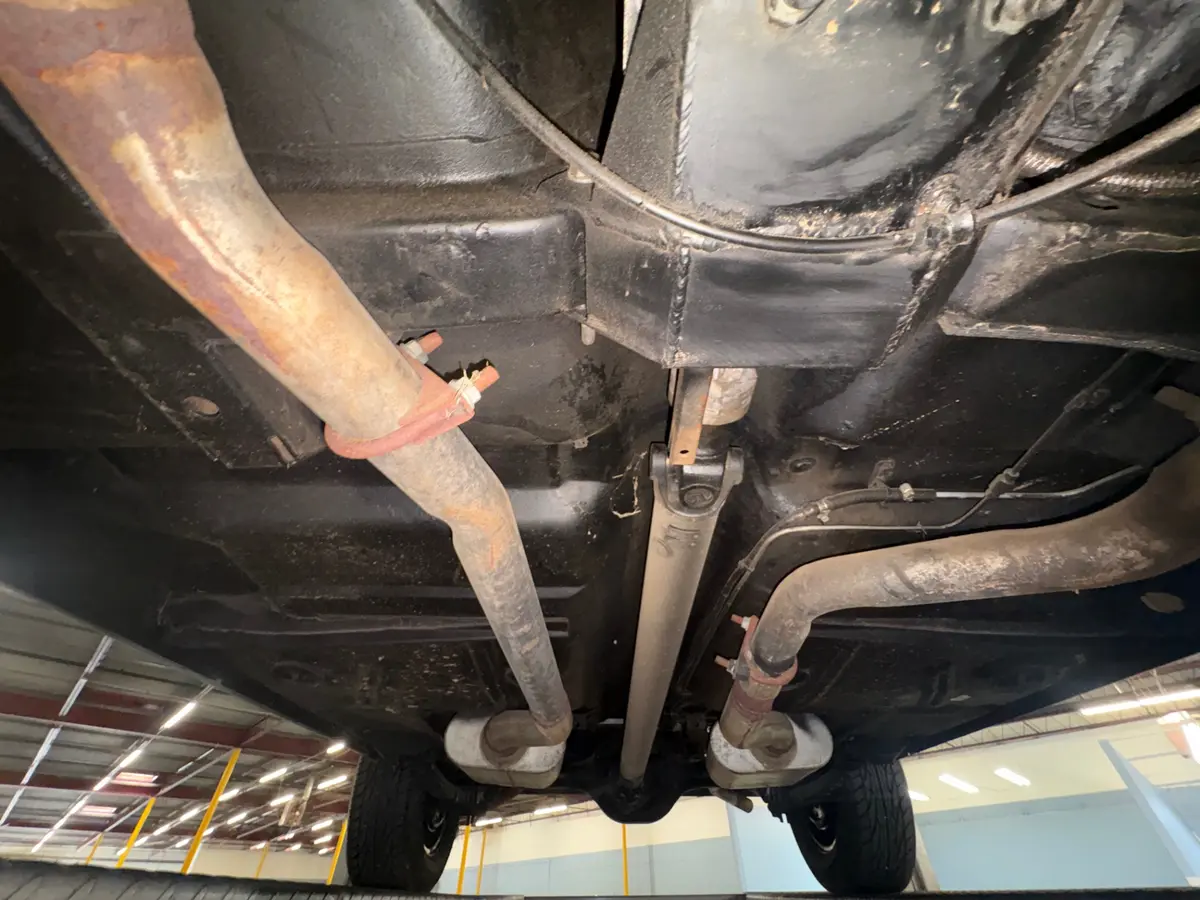Vehicle photo 41