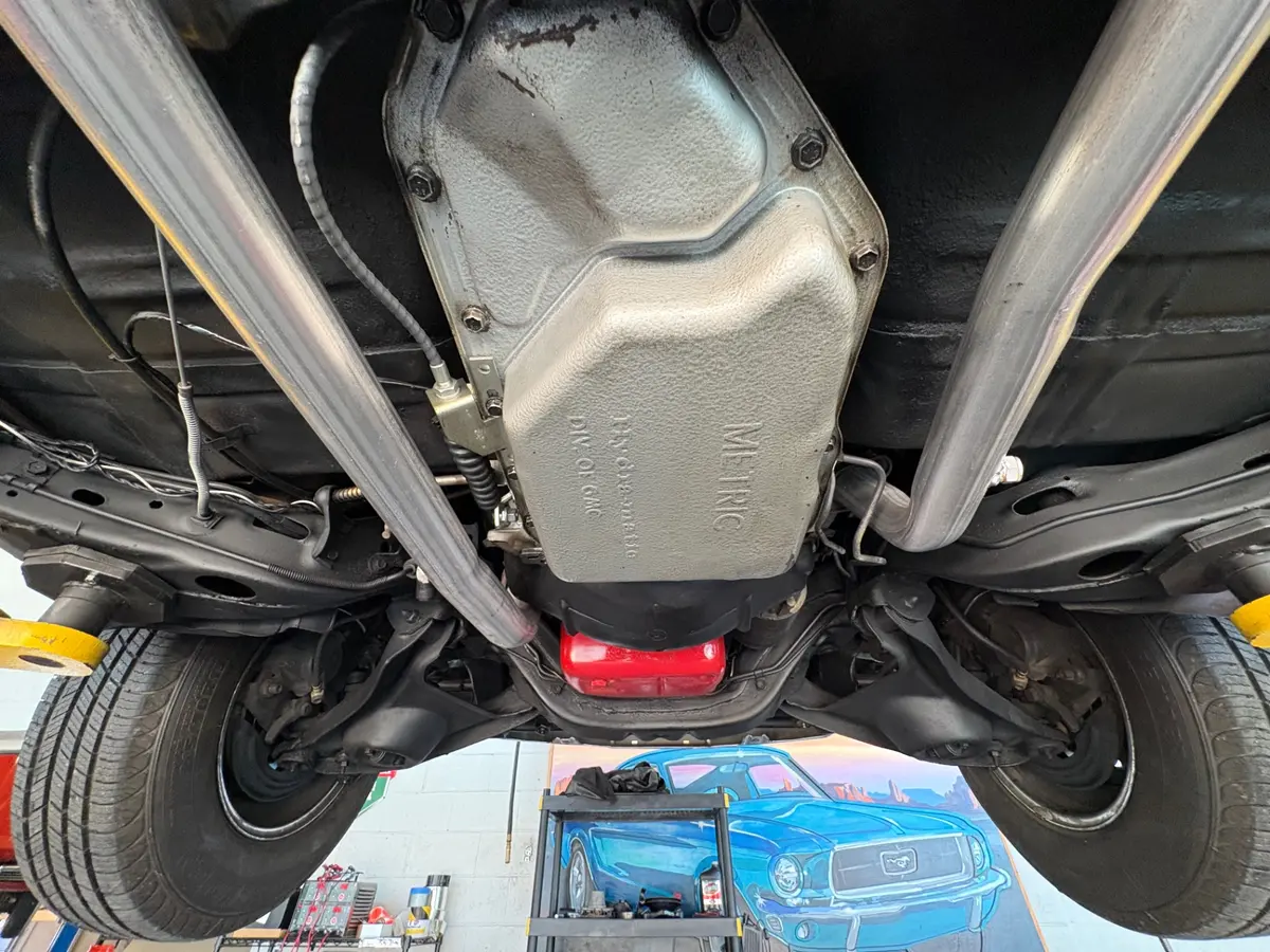 Vehicle photo 56