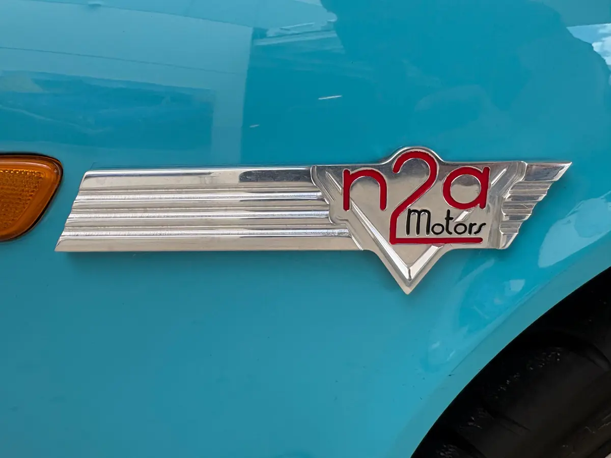 Vehicle photo 27