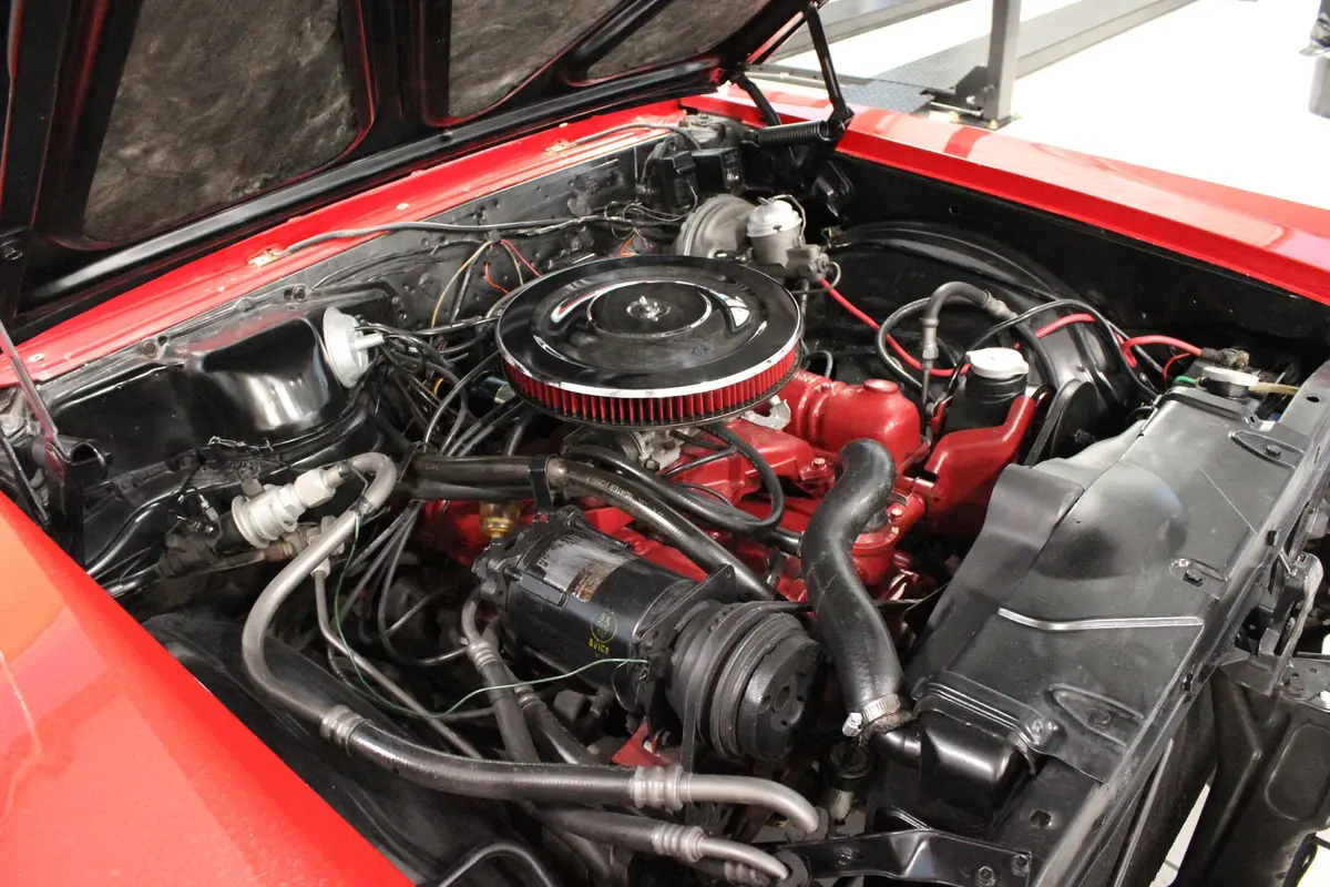 Vehicle photo 15