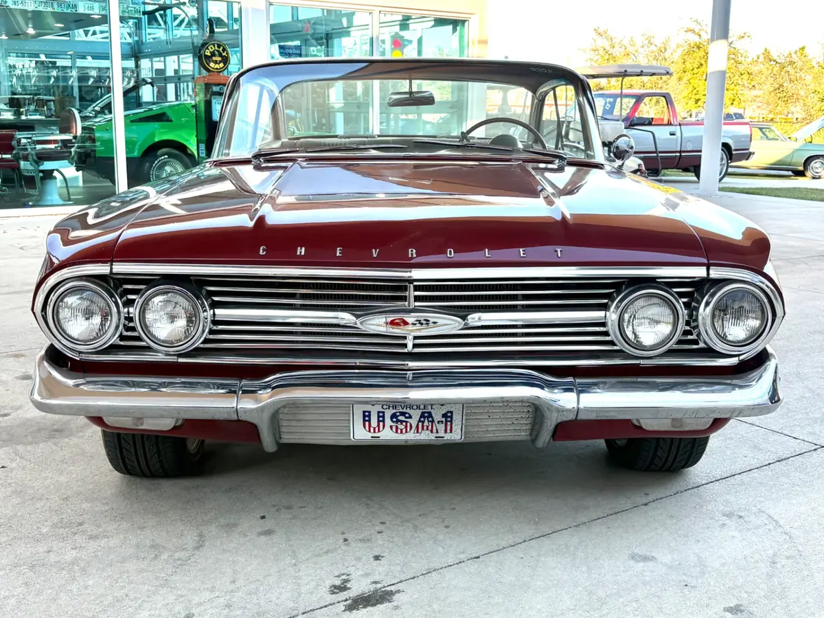 Vehicle photo 2