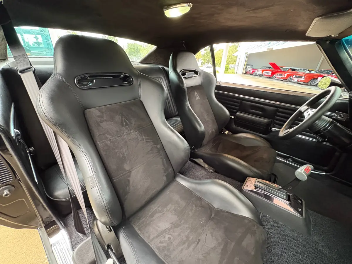 Vehicle photo 39
